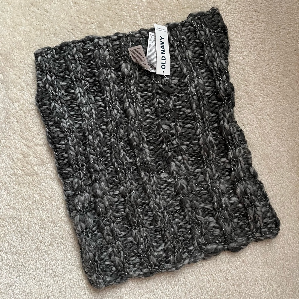 Infinity Scarf - Picture 2 of 3